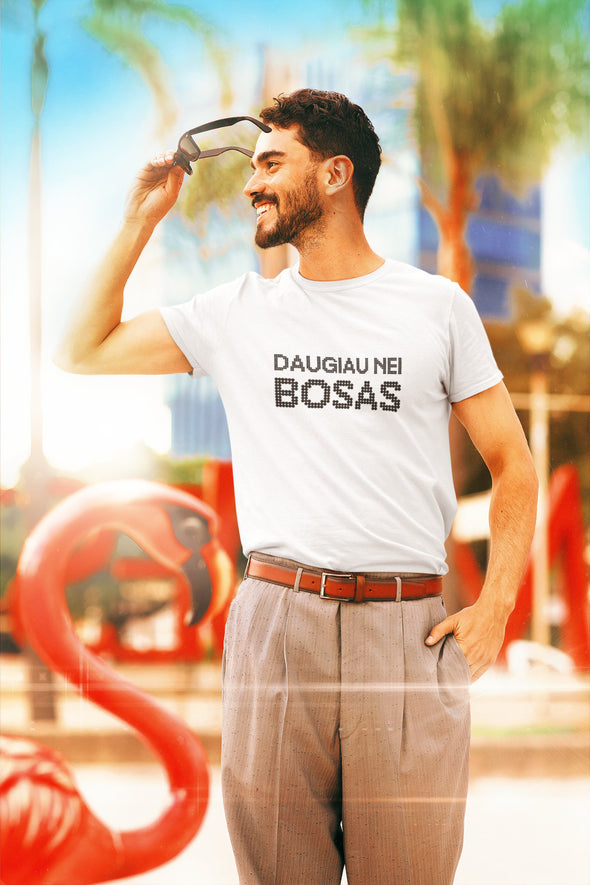 Balti UNISEX marškinėliai "Daugiau nei bosas"