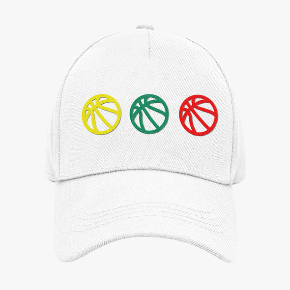 Balta kepurė su snapeliu ir aksominiu marginimu "Krepšinio kamuoliai“