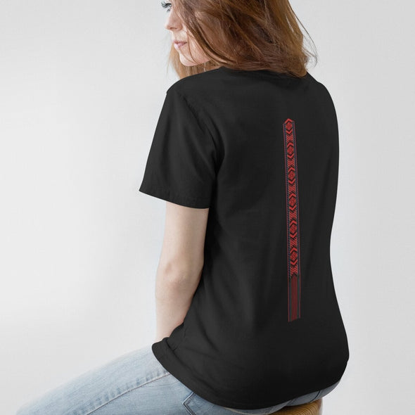 Juodi UNISEX marškinėliai su spauda ant nugaros "Liepsnojanti tvirtybė"