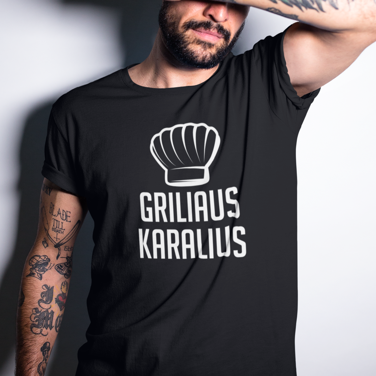 Juodi UNISEX marškinėliai "Griliaus karalius"