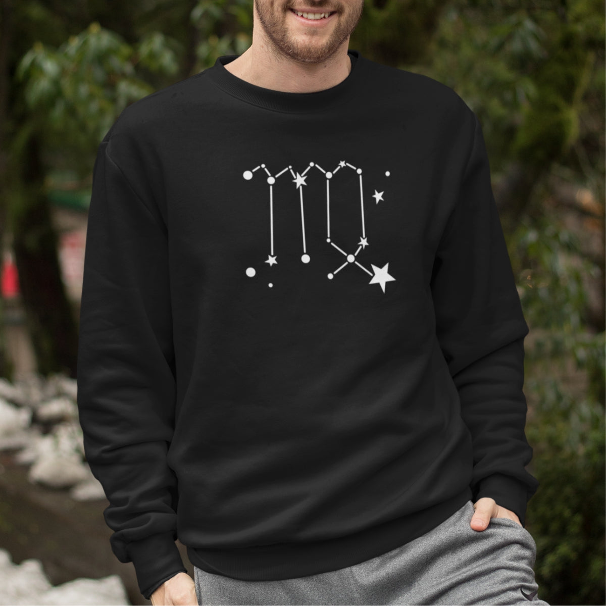 Juodas džemperis be gobtuvo "Mergelė zodiakas"