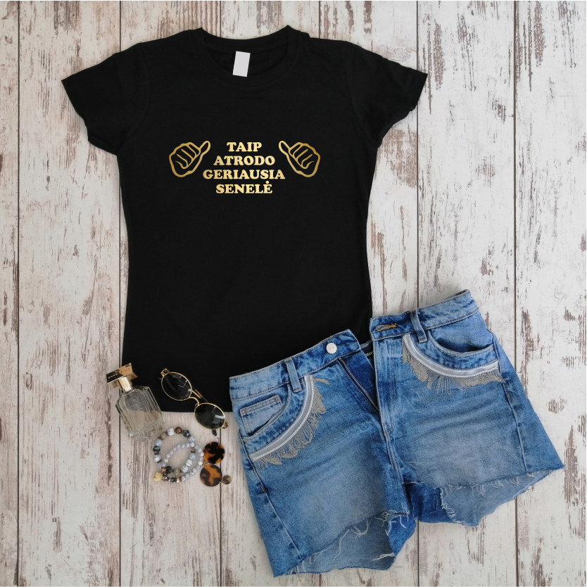 Moteriški marškinėliai "Geriausia senelė"