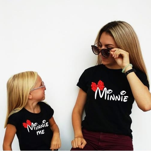 Juodi marškinėliai šeimoms "Minnie&Minnie Me“