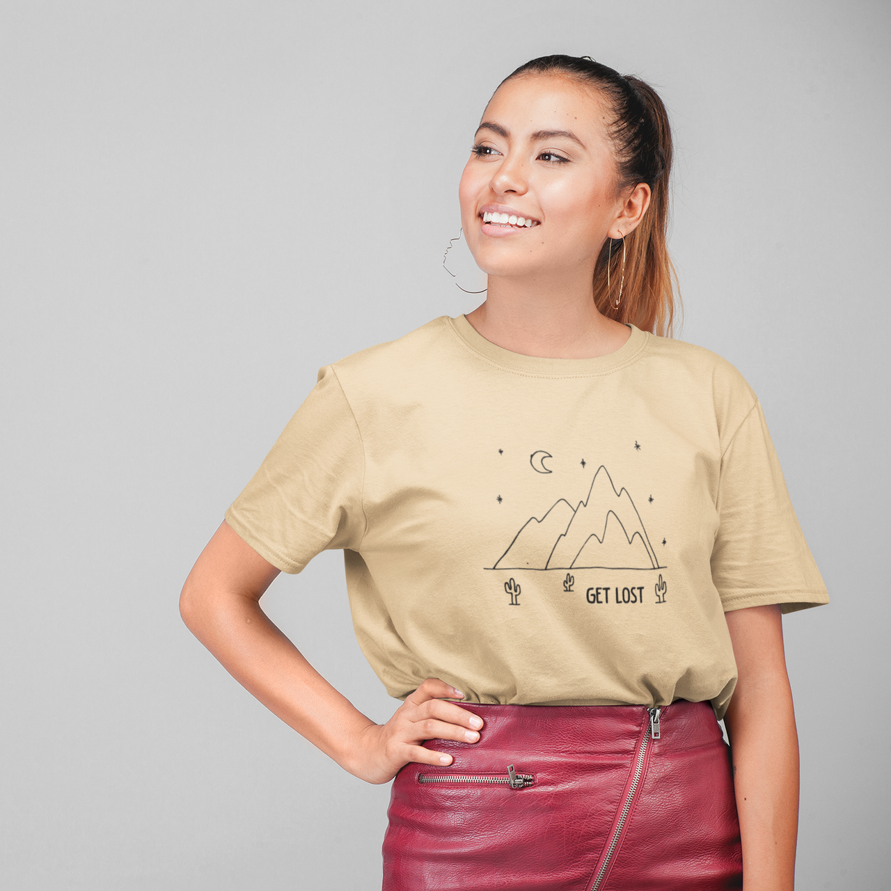 Smėlio spalvos ekologiškos medvilnės marškinėliai "Get lost"