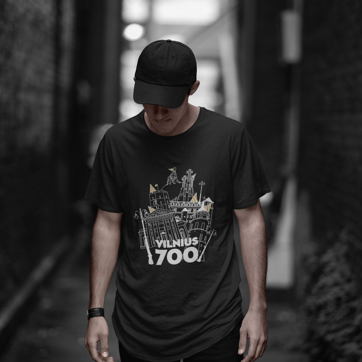 Juodi marškinėliai "Vilniaus gimtadienis 700“